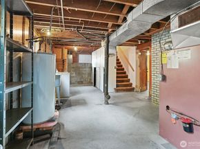 7536 13th Avenue NW, Seattle WA 98117