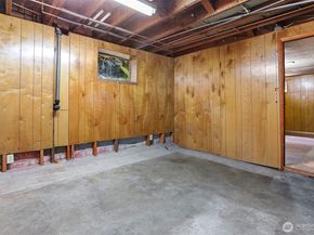 7536 13th Avenue NW, Seattle WA 98117