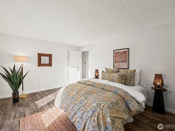 3300 Madrona Drive SE, Port Orchard WA 98366