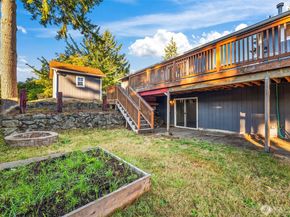3300 Madrona Drive SE, Port Orchard WA 98366