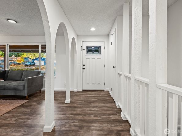 3300 Madrona Drive SE, Port Orchard WA 98366