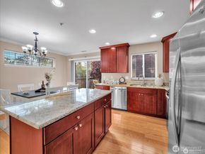 4032 152nd Place SW, Lynnwood WA 98087