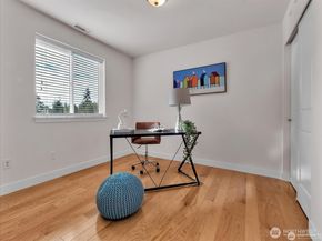 4032 152nd Place SW, Lynnwood WA 98087