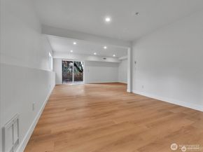 4032 152nd Place SW, Lynnwood WA 98087