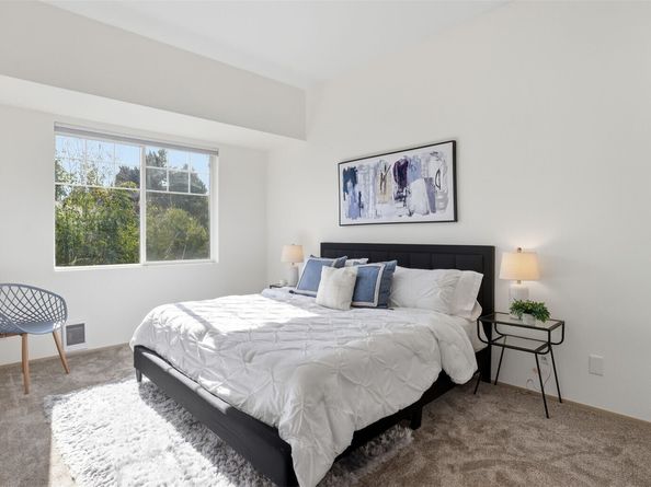 5403 S 236TH Street 2, Kent WA 98032
