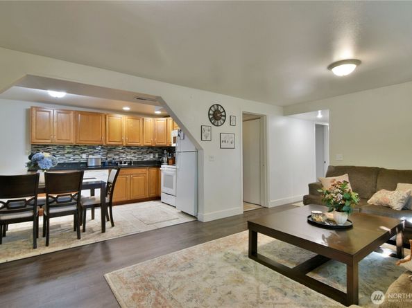 23116 80th Place W, Edmonds WA 98026