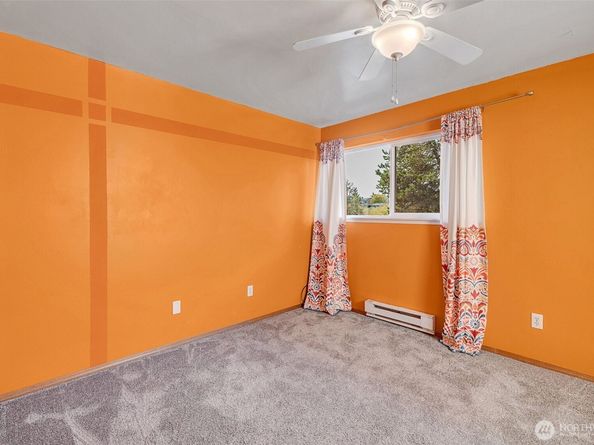 12240 SE 60th Street 41, Bellevue WA 98006