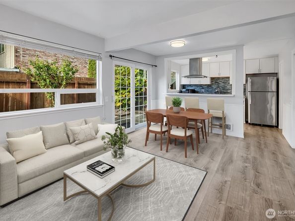 12240 SE 60th Street 41, Bellevue WA 98006