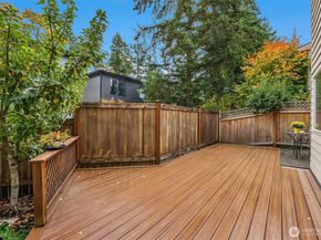 11526 114th Court NE 2A, Kirkland WA 98033