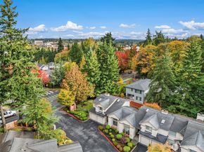 11526 114th Court NE 2A, Kirkland WA 98033