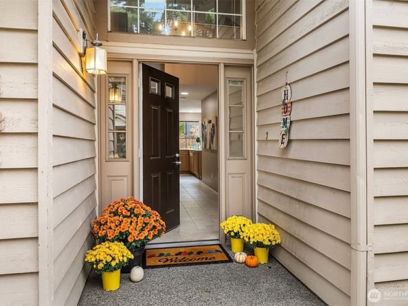 11526 114th Court NE 2A, Kirkland WA 98033