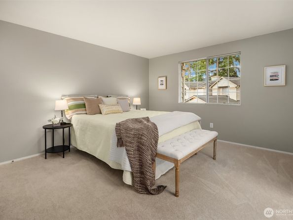 11526 114th Court NE 2A, Kirkland WA 98033