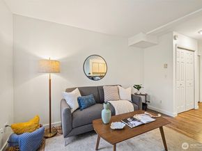 600 N 85TH Street 204, Seattle WA 98103