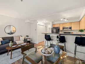 600 N 85TH Street 204, Seattle WA 98103