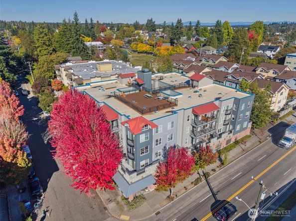 600 N 85TH Street 204, Seattle WA 98103