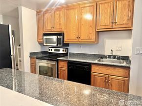 9500 Rainier Avenue S 212, Seattle WA 98118