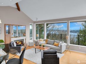 13542 40th Avenue NE, Seattle WA 98125