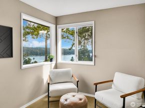 13542 40th Avenue NE, Seattle WA 98125