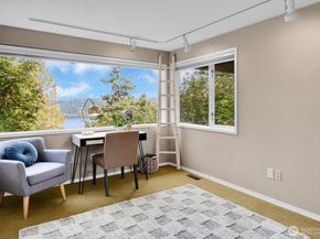 13542 40th Avenue NE, Seattle WA 98125