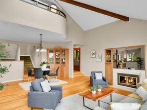 13542 40th Avenue NE, Seattle WA 98125
