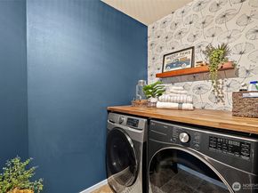 8812 Norman Avenue SE, Snoqualmie WA 98065