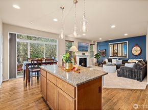 8812 Norman Avenue SE, Snoqualmie WA 98065