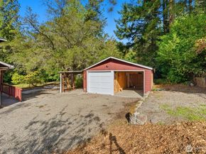 9110 NE Shore Drive, Indianola WA 98342