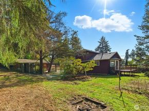 9110 NE Shore Drive, Indianola WA 98342