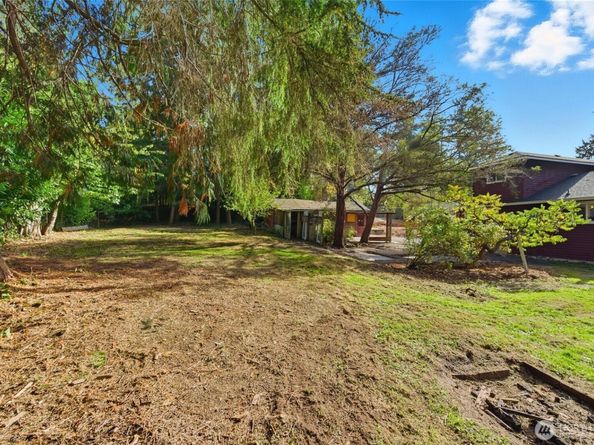 9110 NE Shore Drive, Indianola WA 98342
