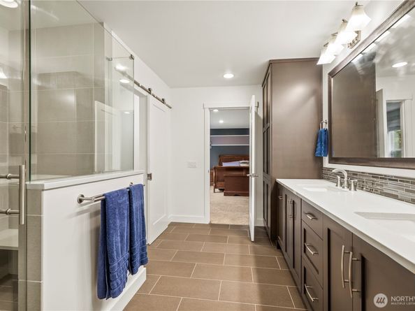 22538 NE 96th Street, Redmond WA 98053