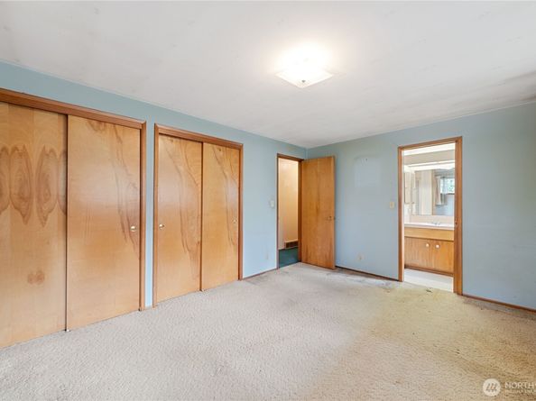 19631 121st Avenue SE, Kent WA 98031