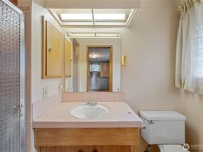 19631 121st Avenue SE, Kent WA 98031