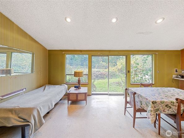 19631 121st Avenue SE, Kent WA 98031