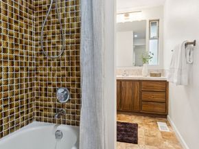 20608 SE 159th Street, Renton WA 98059