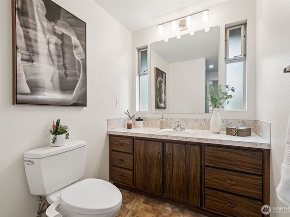 20608 SE 159th Street, Renton WA 98059