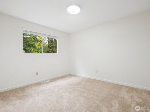 20608 SE 159th Street, Renton WA 98059