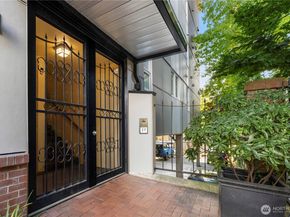 215 E 14th Avenue E 401, Seattle WA 98112