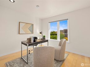 215 E 14th Avenue E 401, Seattle WA 98112
