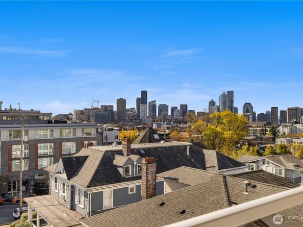 215 E 14th Avenue E 401, Seattle WA 98112