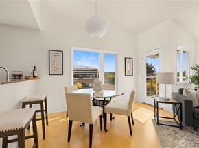 215 E 14th Avenue E 401, Seattle WA 98112