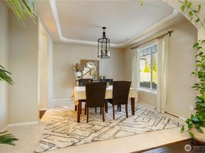 16918 6th Avenue W, Lynnwood WA 98037