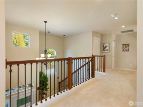 16918 6th Avenue W, Lynnwood WA 98037
