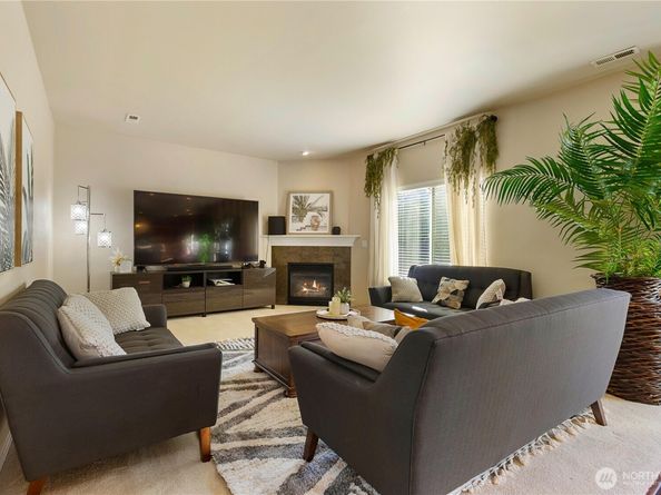 16918 6th Avenue W, Lynnwood WA 98037