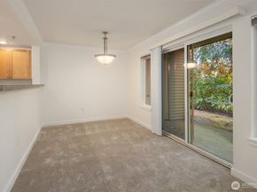 25025 SE Klahanie Boulevard B101, Issaquah WA 98029