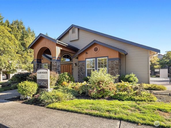 25025 SE Klahanie Boulevard B101, Issaquah WA 98029