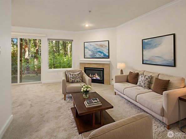 25025 SE Klahanie Boulevard B101, Issaquah WA 98029