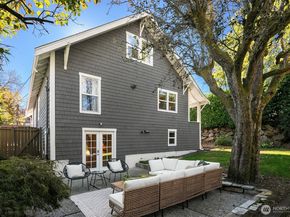 902 N 93rd Street, Seattle WA 98103