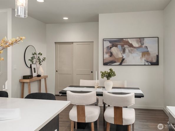 2441 NW 62nd Street, Seattle WA 98107
