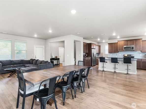 29905 118th Place SE, Auburn WA 98092