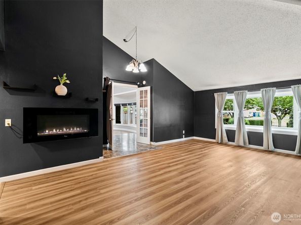 3102 16th Street SE, Auburn WA 98092